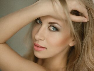 Toy hd dearRoxanne